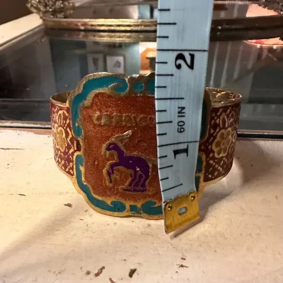 Vintage Brass Hand Painted CAPRICORN Zodiac Astrology Cuff Bracelet - Picture 5 of 7